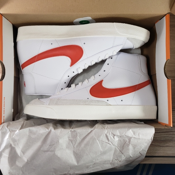 Nike Blazer mid '77 Size US 11 Style: DQ7673-103 - Picture 6 of 12